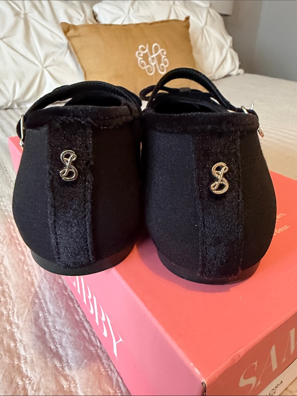 Sam & Libby Black Velvet Trimmed Mary Jane Flats w/ Bow 8.5 ❤️ - Picture 8 of 9
